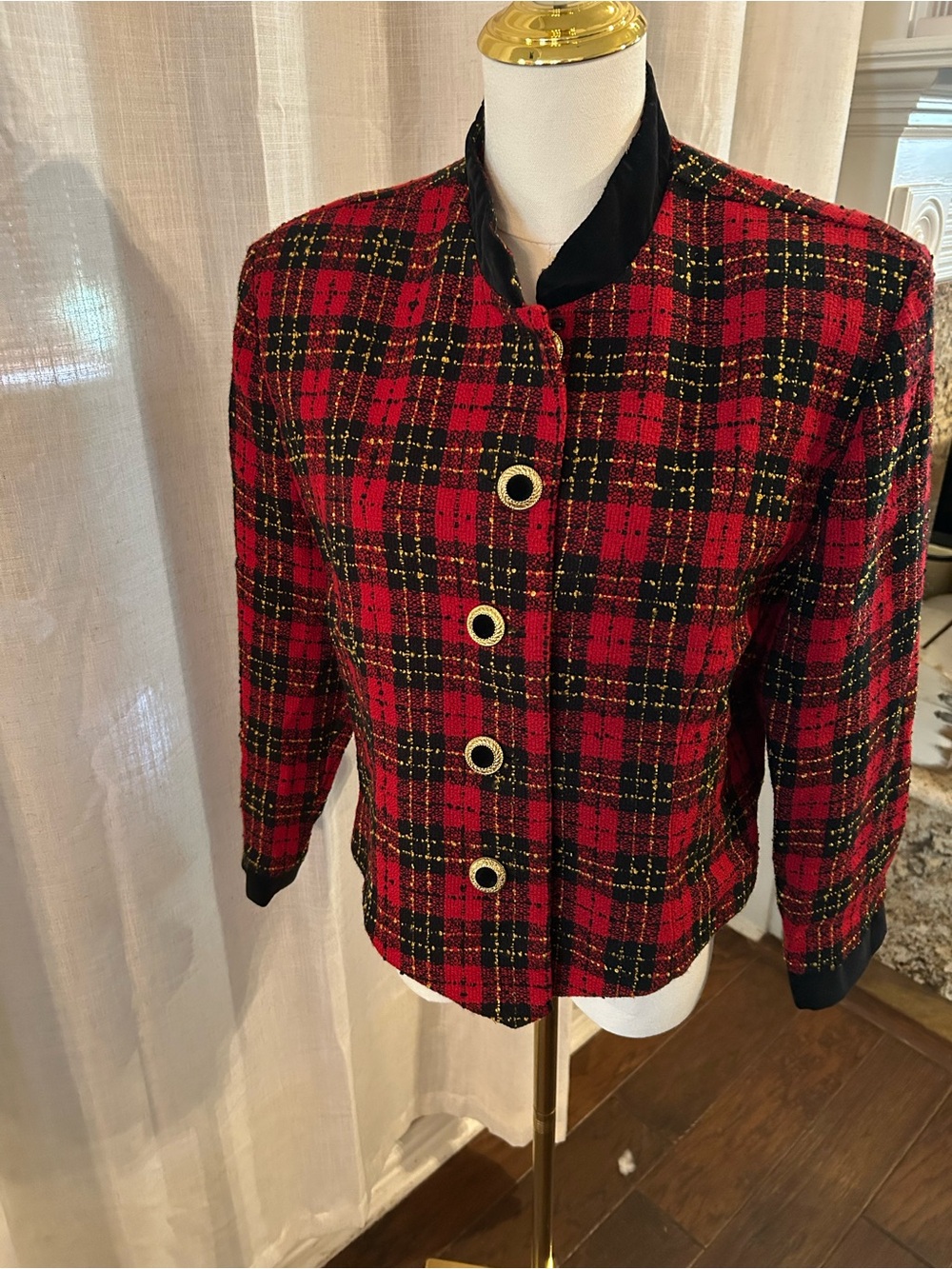 Jessica Howard Red and Black Plaid Gold-Button Blazer